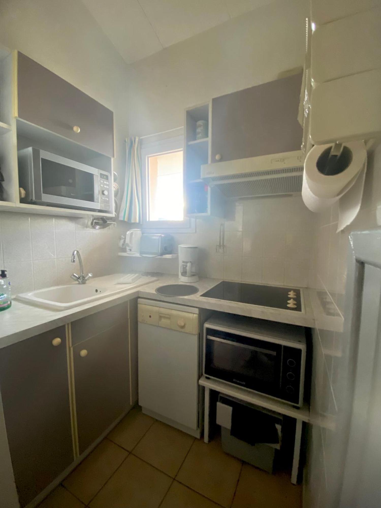 Garnier Apartment อาร์เจเลส-ซัวร์-แมร์ ภายนอก รูปภาพ